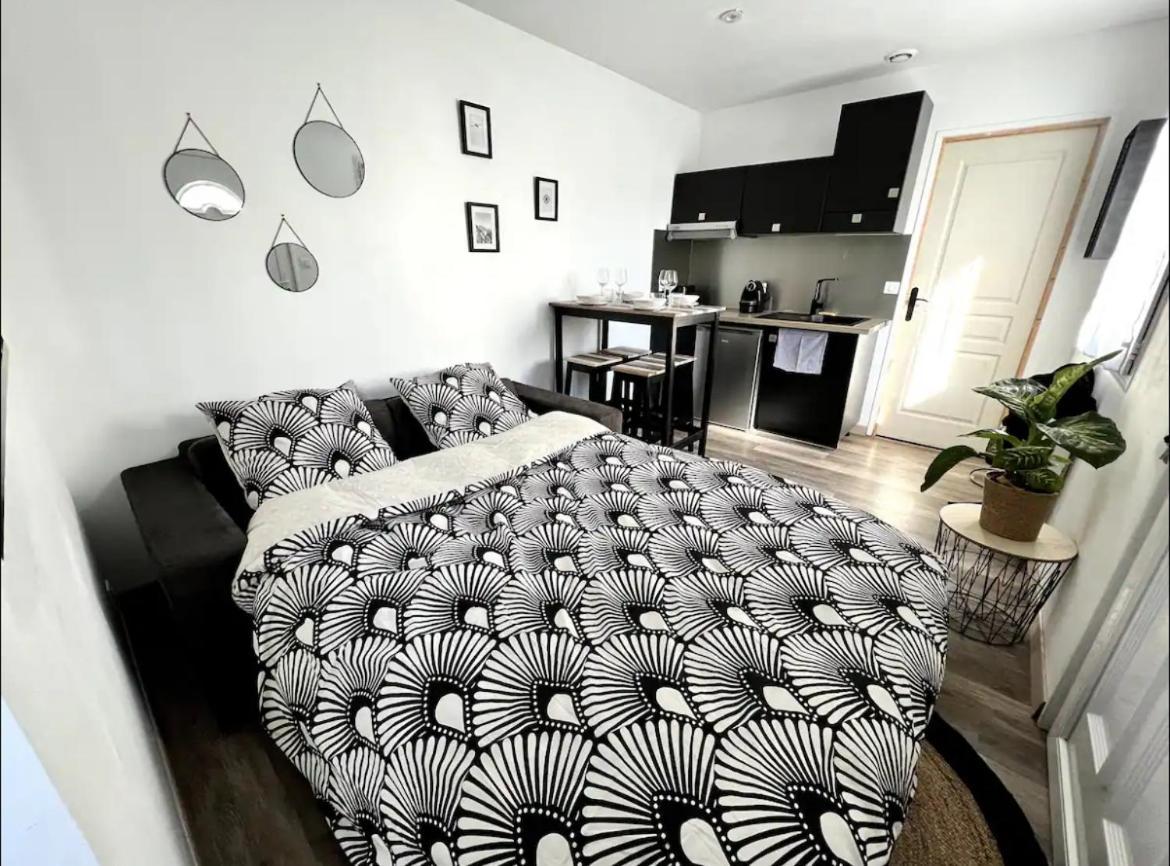 Joli Appartement Avec Parking La Rochelle  Extérieur photo